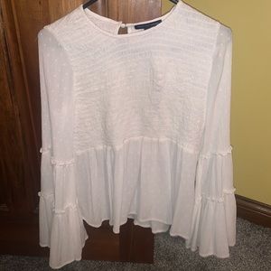 AMERICAN EAGLE OUTFITTERS WHITE BLOUSE
